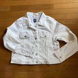 GAP white stretch denim jacket, Medium